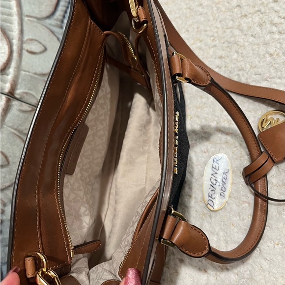 Authentic MICHAEL KORS Dillon Blue Denim Satchel VGC! - Picture 11 of 13